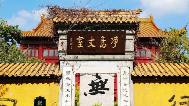 ����Ů������2025��2����ôȡ