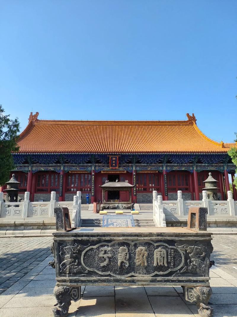 李白被5人按在草丛里微博 李白被5人按在草丛里微博