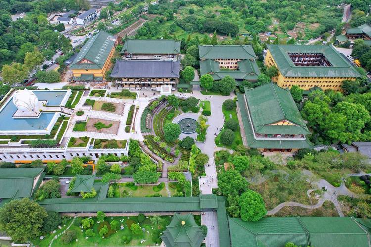 阴宅辛山乙向戌山辰向 阴宅辛山乙向戌山辰向