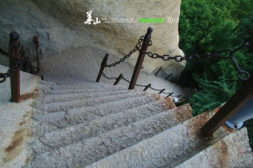 阴宅天鹅地坟墓如何做