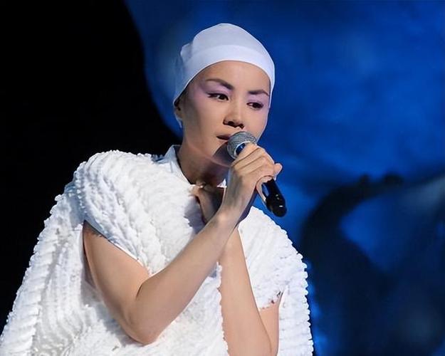 �����µ�Ǹ�Ķ���