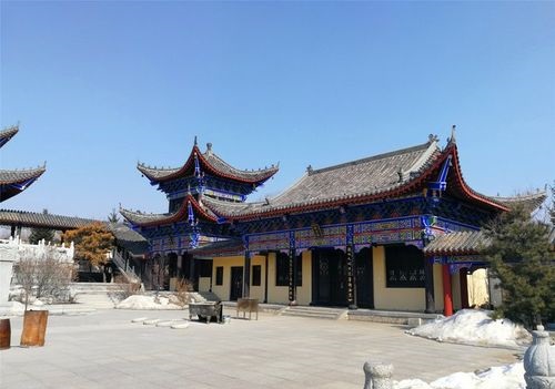 西边有柱风水化解