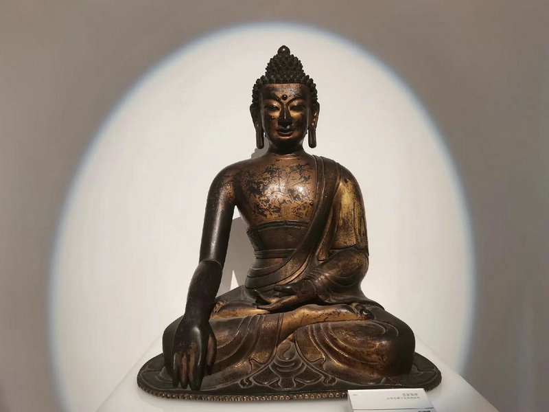 男子祭祀引起山火 犯罪后自动投案获刑一年四个月 男子祭祀引起山火 犯罪后自动投案获刑一年四个月