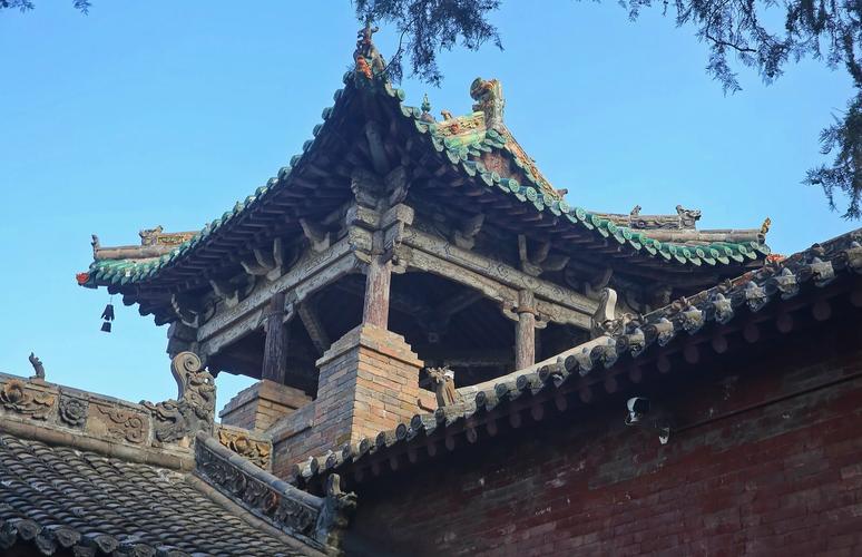 �����м������� ����ĺ����Ǻ�˭����