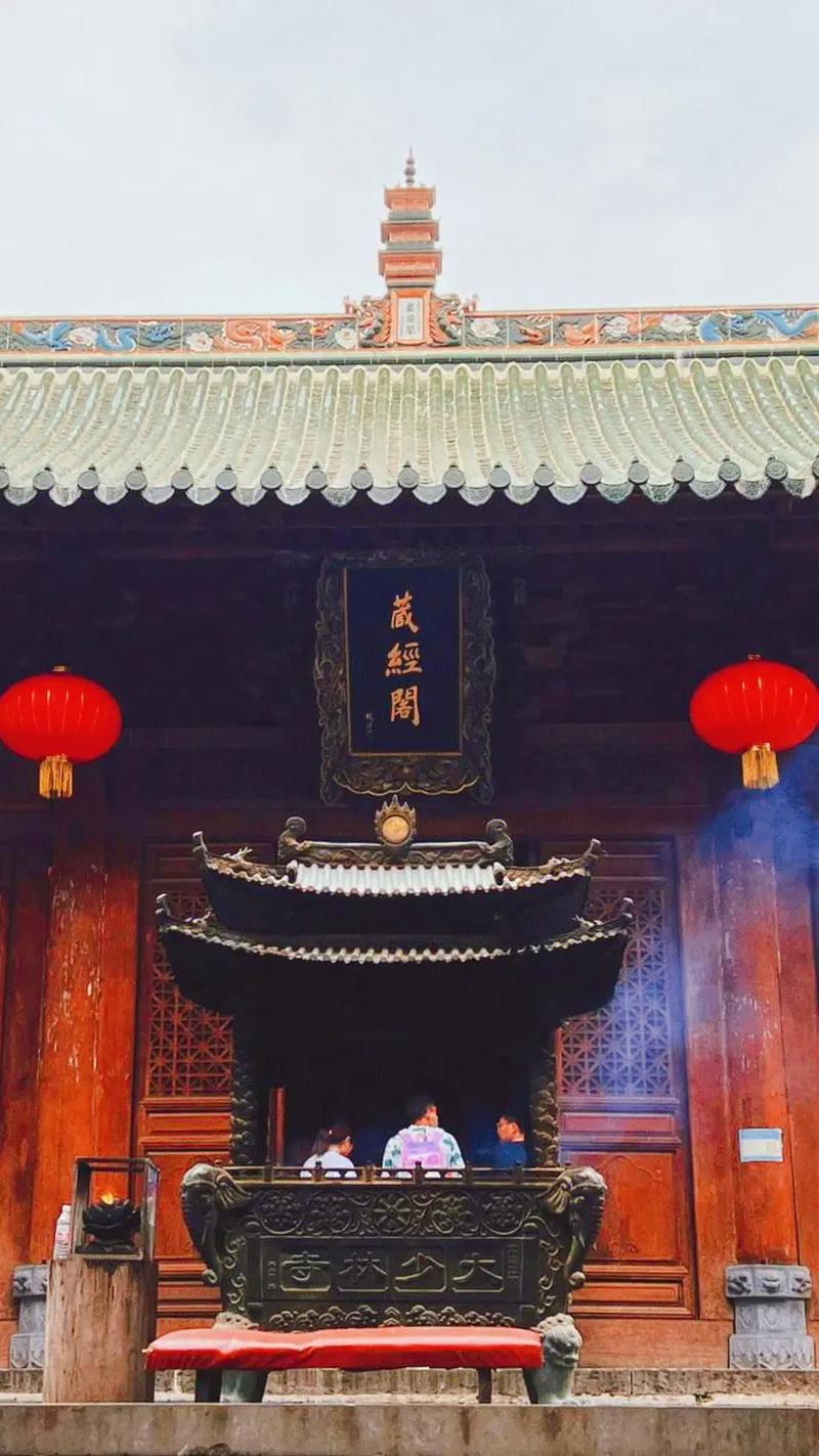 杨幂面相分析杨幂和赵丽颖,谁的长相让你觉 杨幂面相分析杨幂和赵丽颖,谁的长相让你觉