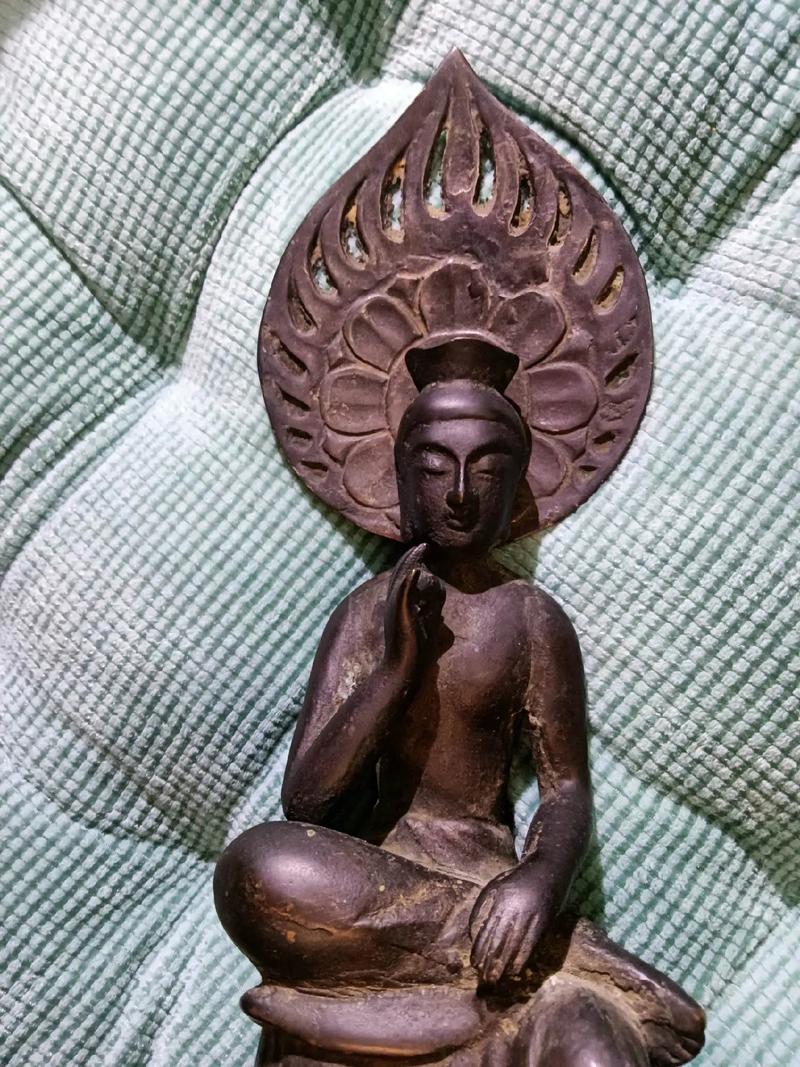 ���˿��ط�ˮ��Ů��