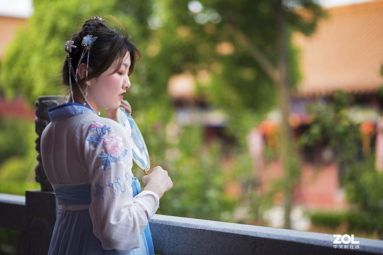 �ܸɴ���ҵ��Ů����������