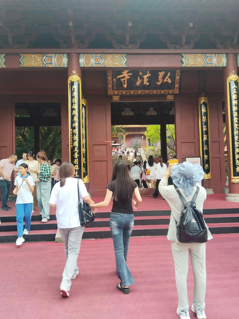 教你关于阴宅风水看法与知识 教你关于阴宅风水看法与知识