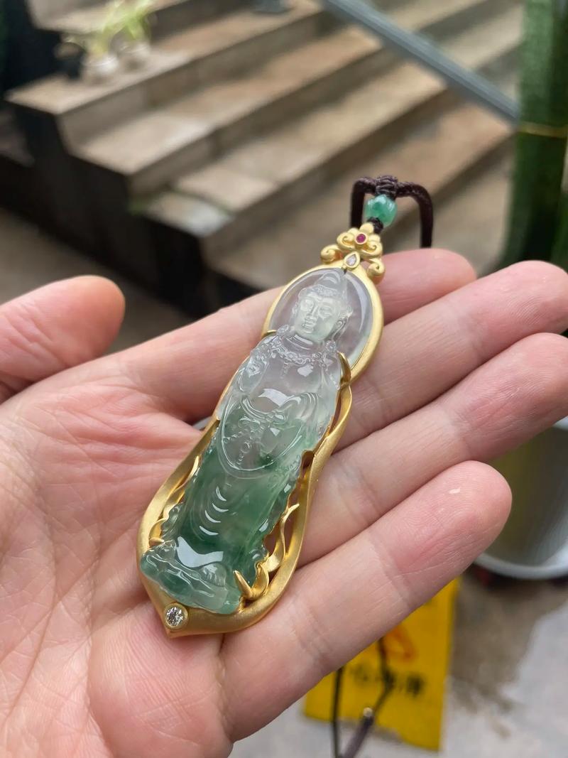 �ĸ���Ѫ�к���˭��