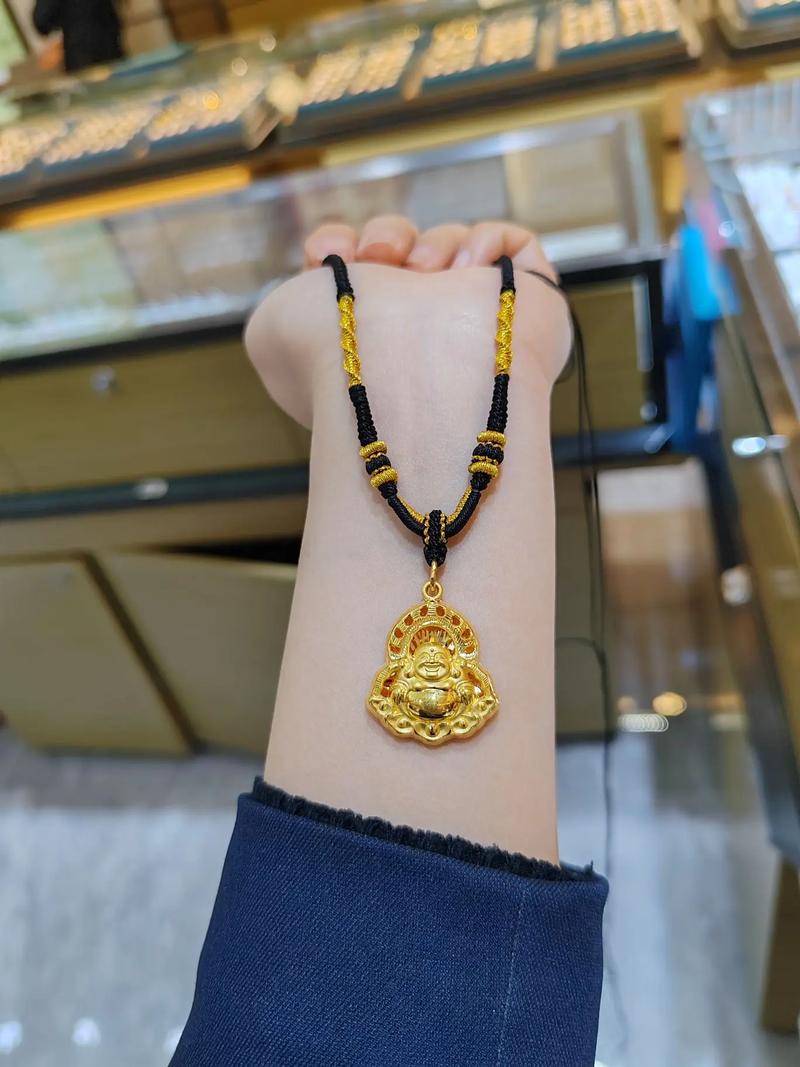 ���˶�ʮ��ɽ�����г��ٻ�