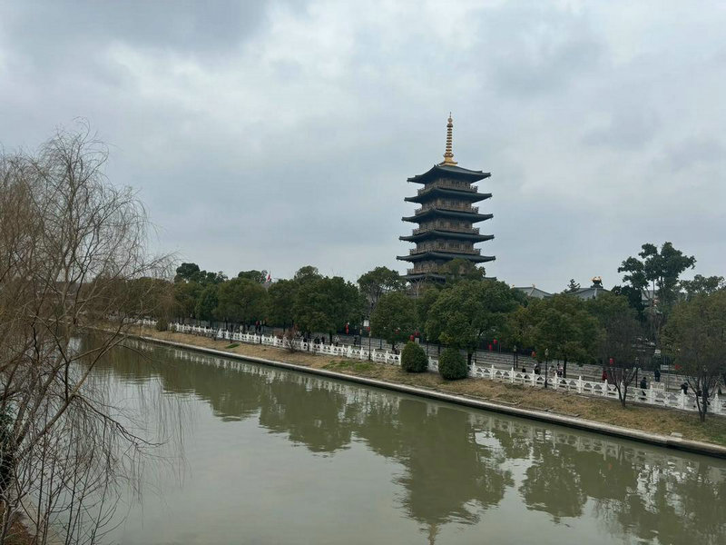 刘亦菲漂亮国的太子爷是谁 刘亦菲漂亮国的太子爷是谁