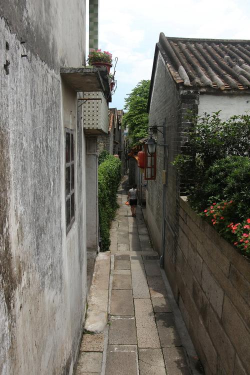 ¥�����·�ķ�ˮ