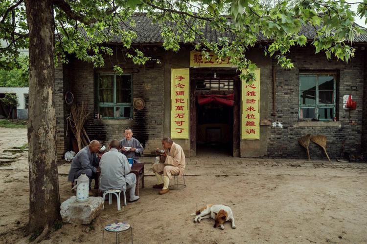 �Ϻ�һ85��ү���ø־⿪�� 38��ǰ����������