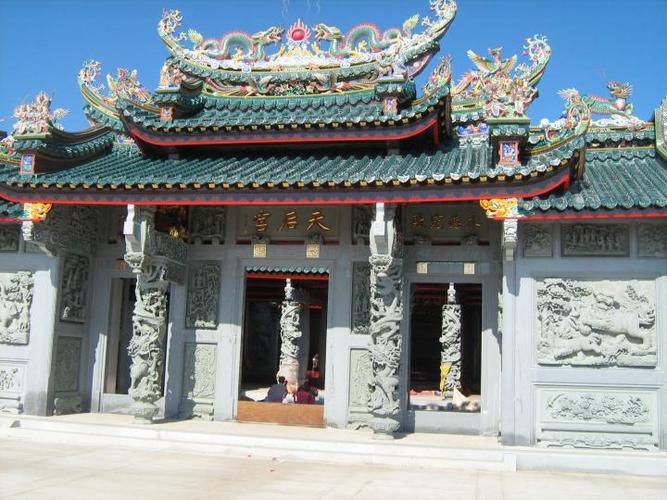 ���ӻ�ʥ��������ι����ʥ�������ӽ�������