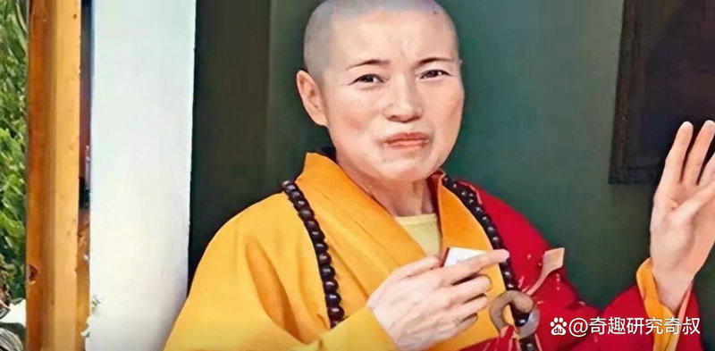 ˮƿŮ���ð����ĸ�����,ˮƿ�����ð����ĸ���