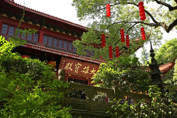 ũ���ձ�ǽ��ˮ����