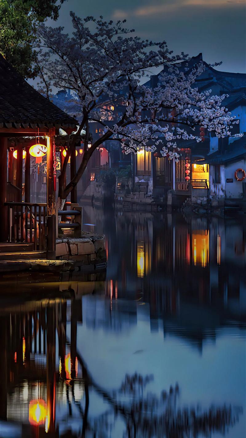 Ů���������з��и�����