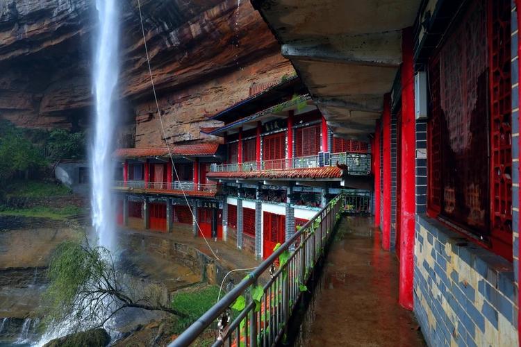 合盘对方冥王落自己11宫 合盘对方冥王落自己11宫