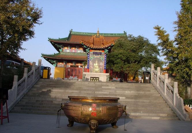 2000年生人今年的运势怎样 2000年属龙的是什么命