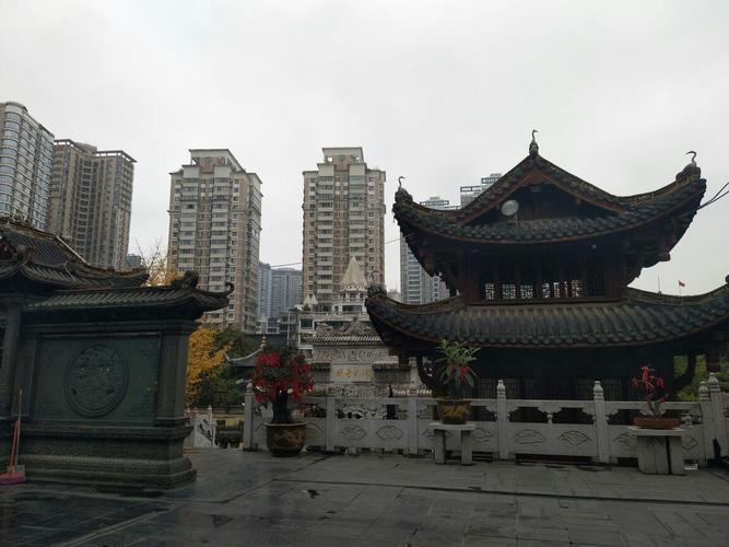 胡姓男孩名字2025年11月23日出生的 胡姓男孩名字2025年11月23日出生的